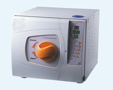 14 Litres Tank Capacity , Three time Vacuum Autoclave AD-023