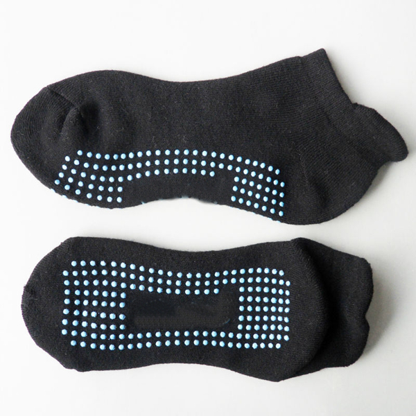 Quality anti-slip trampoline grip socks