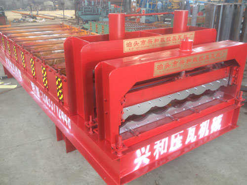 Roofing Sheet Red Metal Glazed Tile Roll Forming Machine