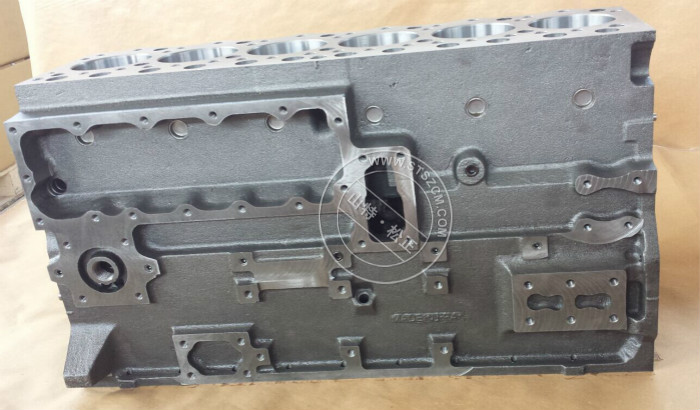 Komatsu engine D4dd6hd7gd6d155komatsu excavator spare parts PC200-5 cylinder block 6209-21-1100