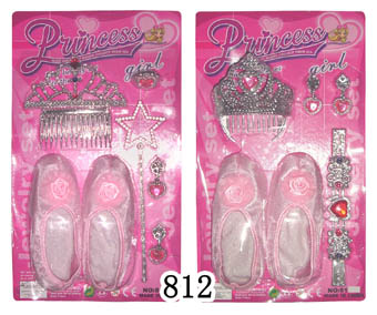 Hot sell beauty toy set with pink shoes ,earring,bracelet