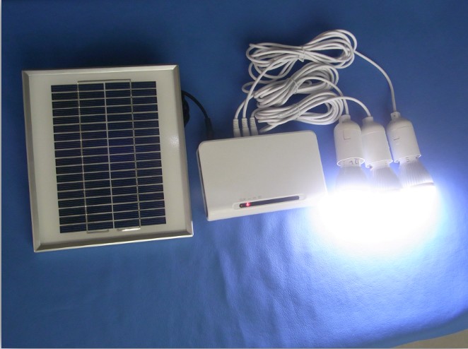 Newest ! 5W mini solar power system with lithium battery for solar home LED lighting , camping, hiking free power