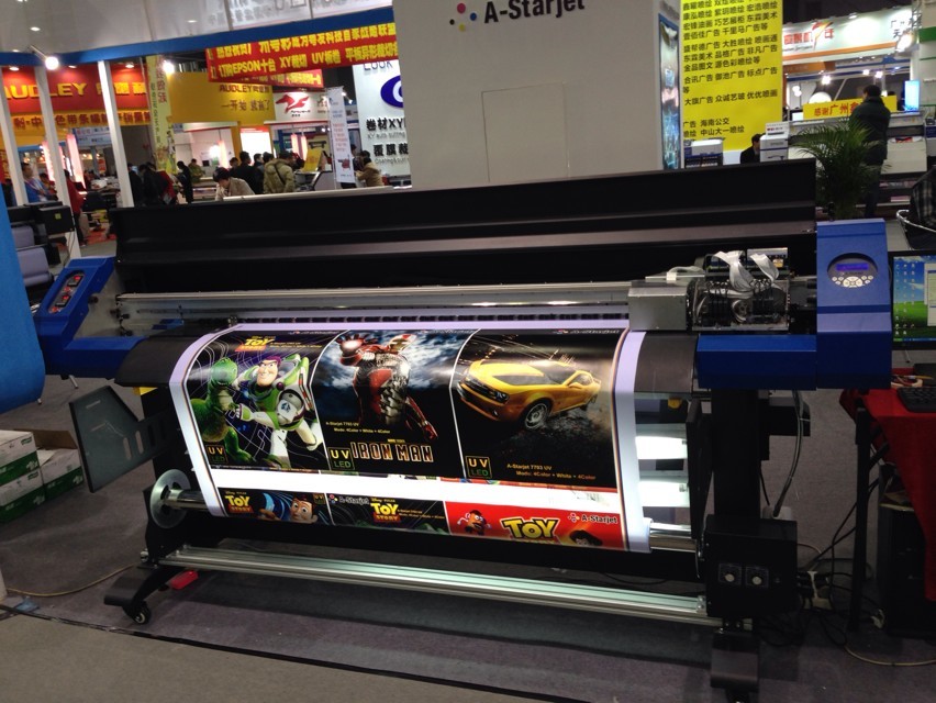 LED UV Inkjet Printer roll to roll 1.8M Epson DX7 head 1440dpi with Windows7