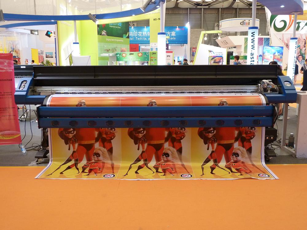 3.2M Large Format Epson Solvent Inkjet Printer With DX7 Print Head