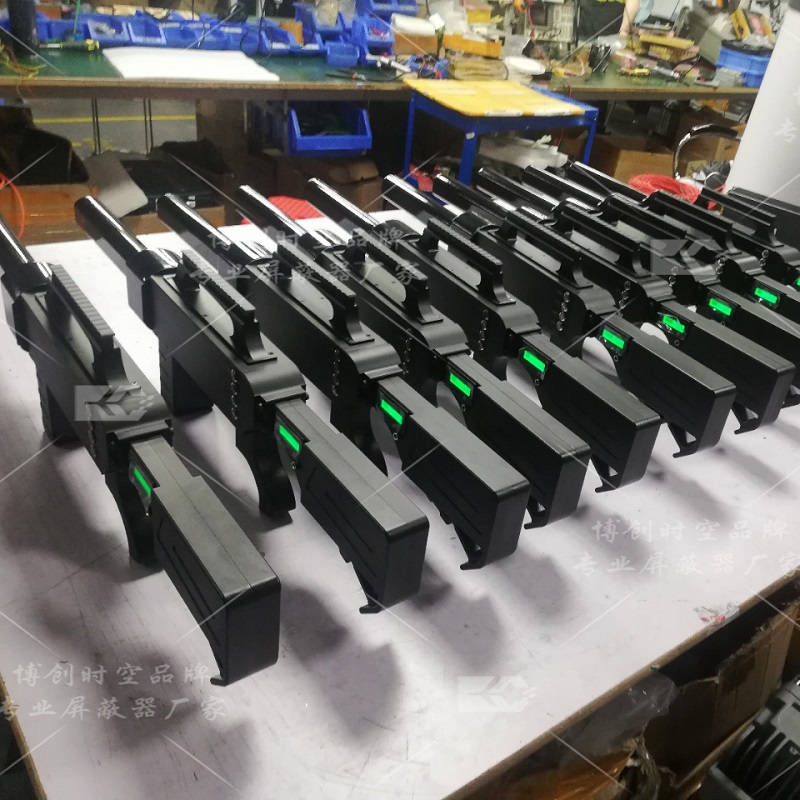UAV anti system equipment 1500m one key drive from forced landing return UAV jammer