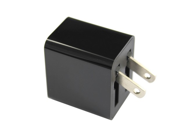easy carry 5V1A 5V1.5A pure white color charger for smart phone