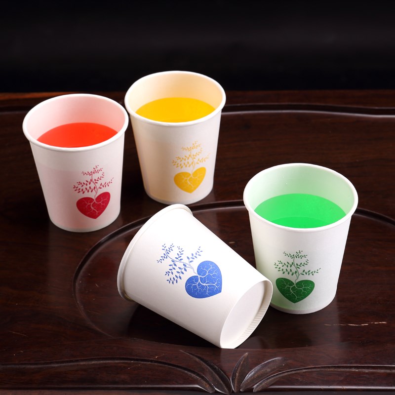 Small tree heart-shaped thickening disposable paper cups for orange juice
