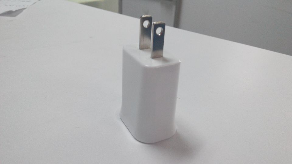 2014 HOT NEW ARRIVAL usb charger for 4G mobile with 5V1A output