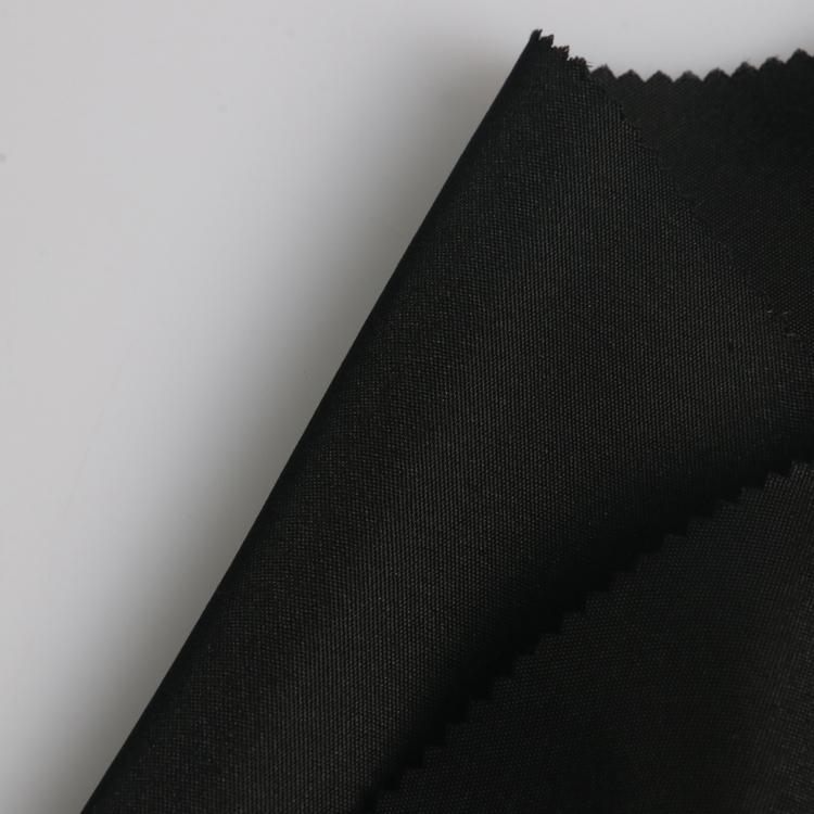 Eco Friendly Recycled 190t Polyester Pongee Fabric 75d*75d For Rain Coat